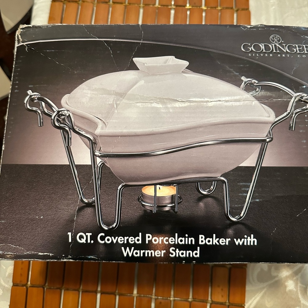 Godinger White Porcelain Baker Dish&Lid 1 Quart, w/Metal Warming Stand EUC